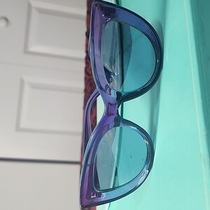 Women's Vintage Retro 60s Cat Eye Purple Sunglases